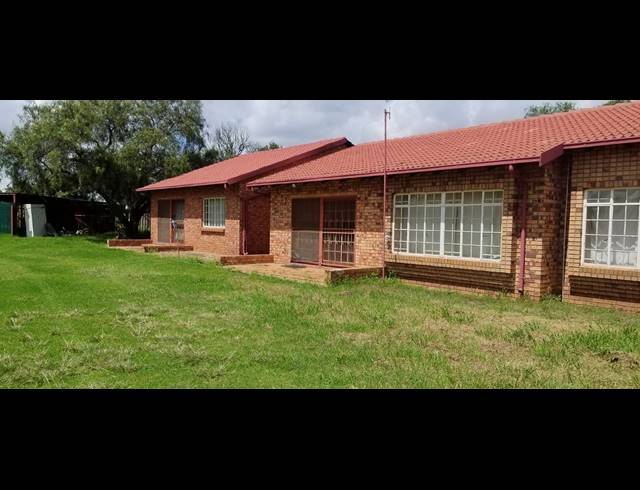 SMALLHOLDING FOR SALE IN SESFONTEIN